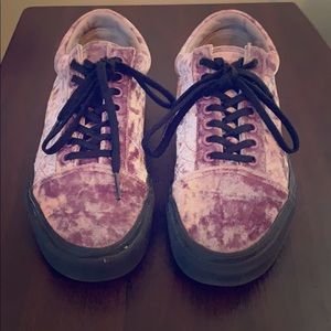 Velvet light purple Vans